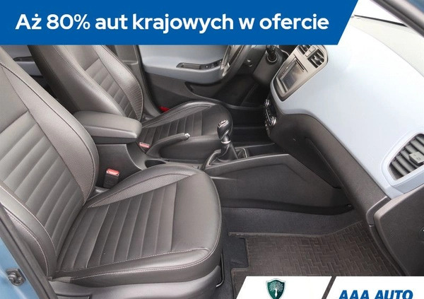 Hyundai i20 cena 50000 przebieg: 52280, rok produkcji 2016 z Działoszyn małe 301